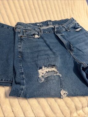 🔴 a.n.a Women's Distressed Wide Leg Jeans in Blue